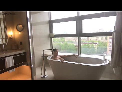 ❤️ Ogromna laska namiętnie waląca sobie cipkę w łazience ❌ Anal video at pl.quizfarmature.ru