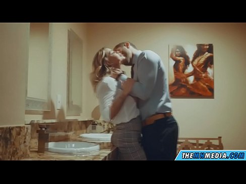 ❤️ Kiedy biuściasta blondynka uwodzi cię w publicznej toalecie ❌ Anal video at pl.quizfarmature.ru